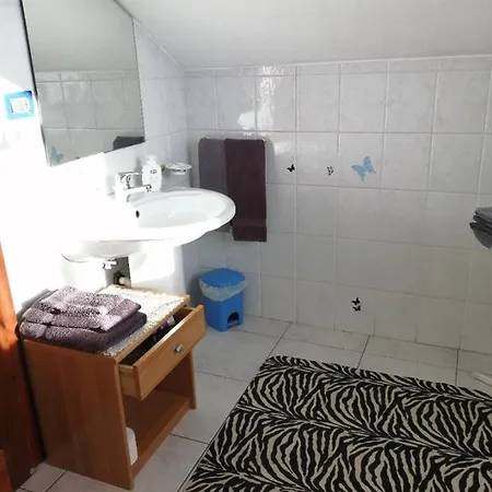 4b Homestay